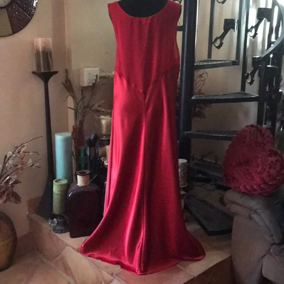 Vintage Red Chiffon Satin Full Sweep Long Maxi Nightgown Slip Dress Lingerie